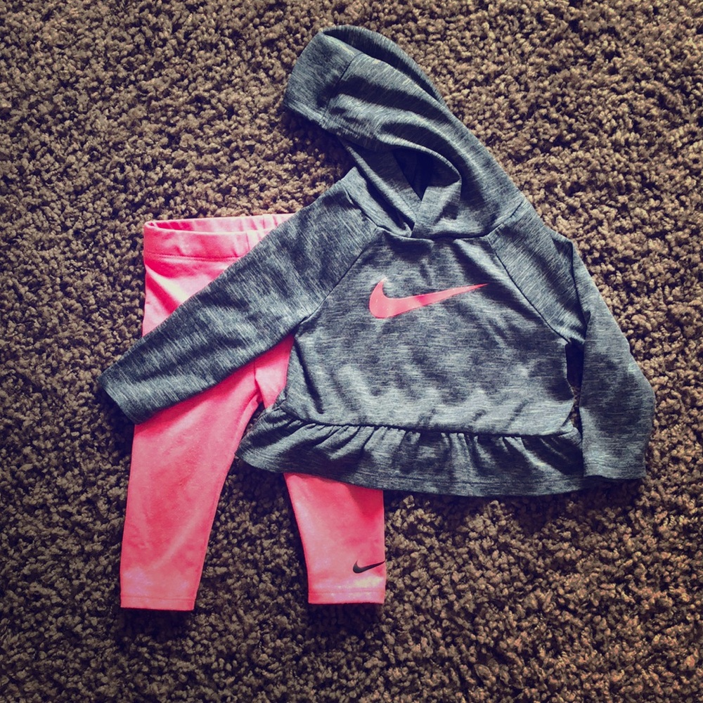 Nike Infant Girls Leggings/Sweatshirt 12M